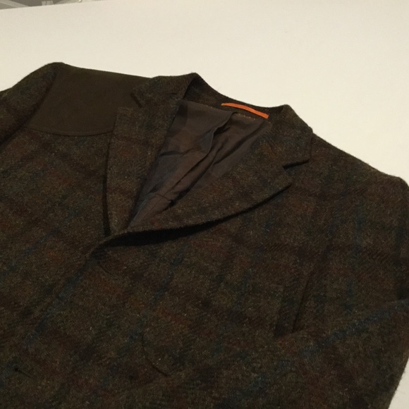 Blazer - Picture 2 of 4